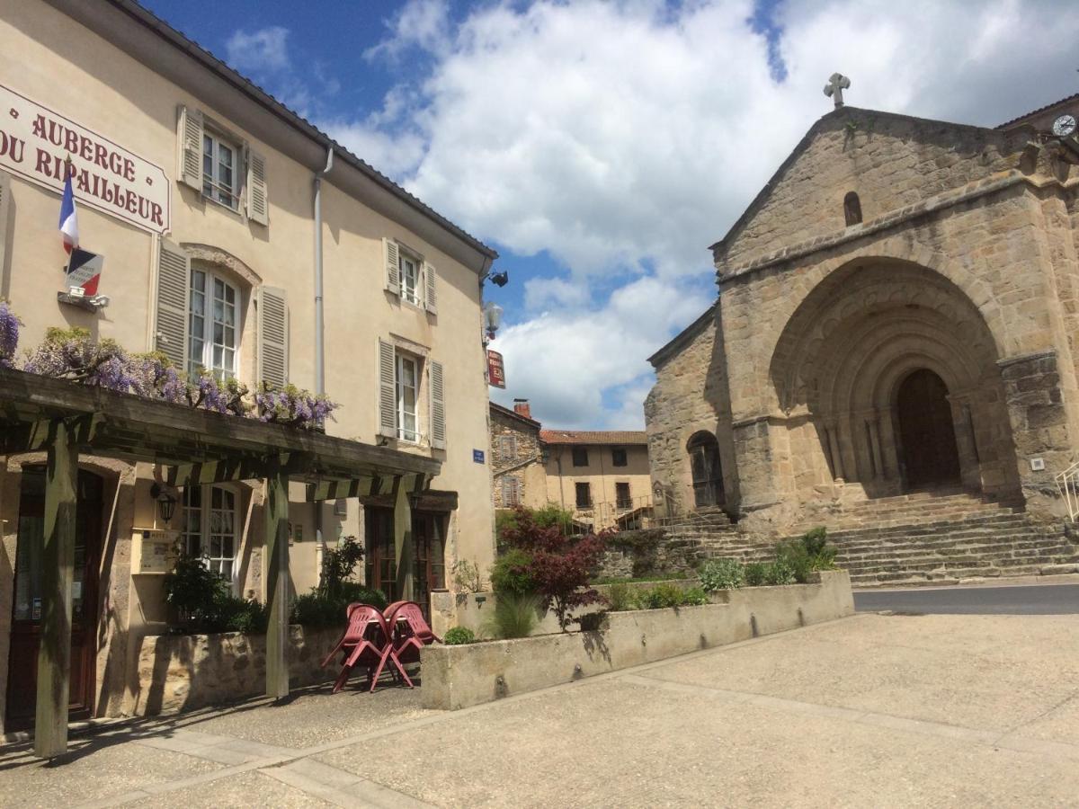 Auberge Du Ripailleur Dore-l'Eglise Екстер'єр фото
