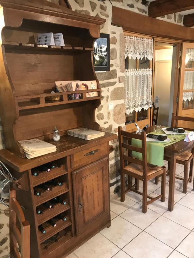 Auberge Du Ripailleur Dore-l'Eglise Екстер'єр фото